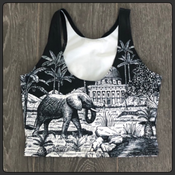 BlackMilk Elephant Walk Reversible Crop Top - Picture 6 of 13